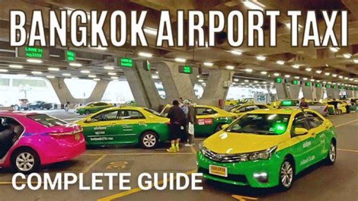 How much is a taxi from Bangkok airport to city Centre?