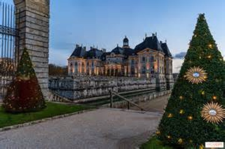 How much is it to rent the Chateau Vaux-le-Vicomte?