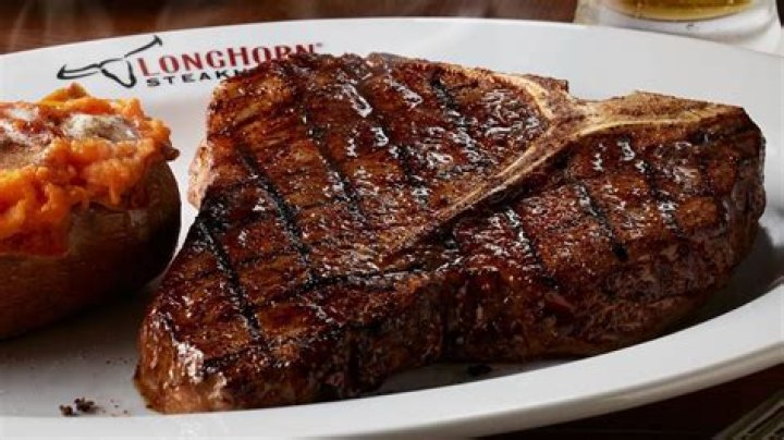How old do you have to be to work at LongHorn Steakhouse as a server?
