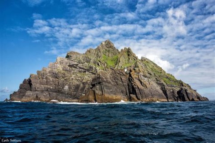How old is Skellig?