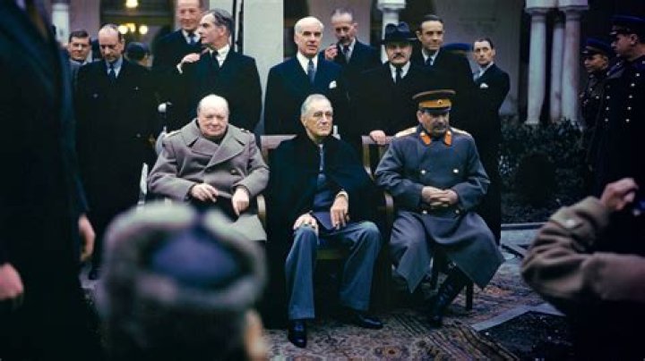 How was the Yalta conference different from Versailles?