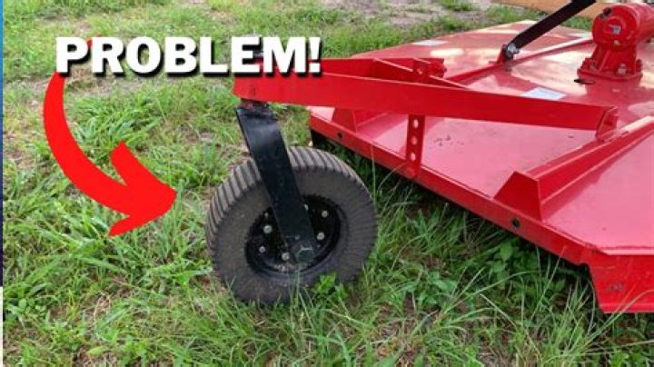 How wide is a 5 foot bush hog?