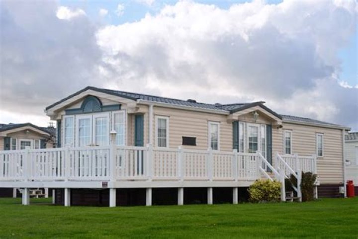 Is a trailer home the same as a mobile home?