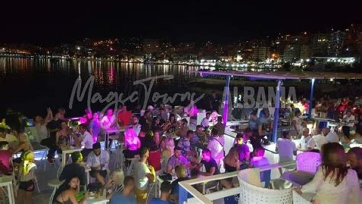 Is Alcudia good for nightlife?