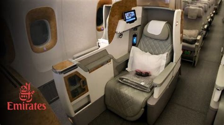 Is Emirates Business lie flat?