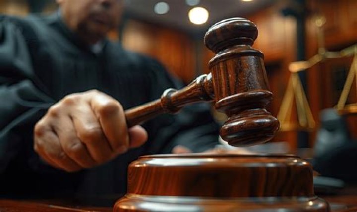 Is it better to plead guilty or no contest in traffic court?