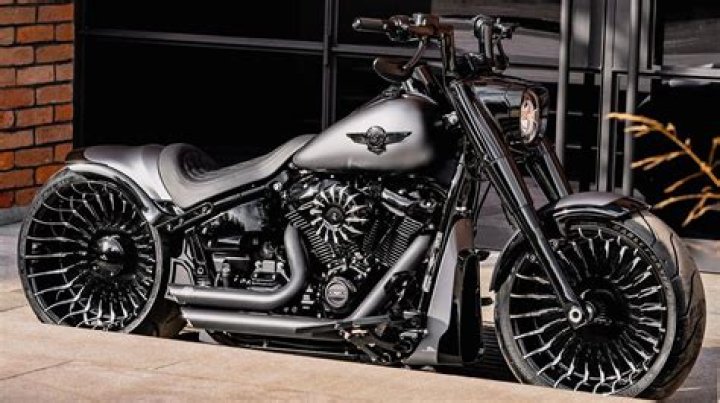 Is it OK to take the baffles out of a Harley?