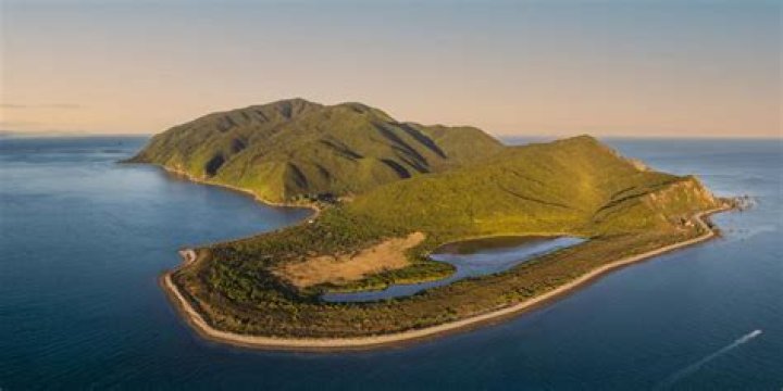 Is Kapiti Island a marine reserve?