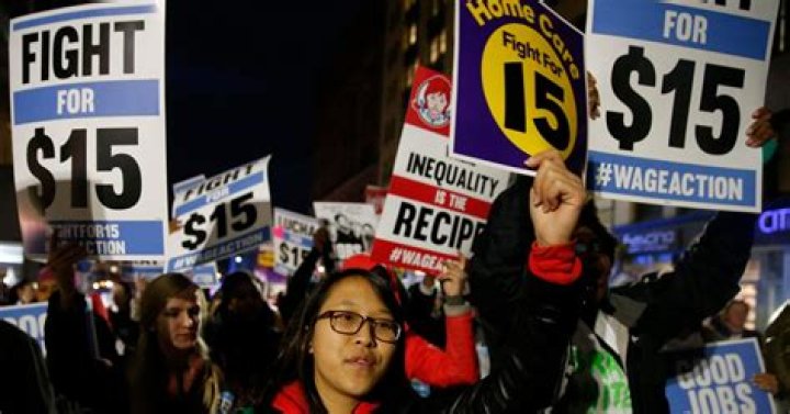 Is minimum wage going up in Ma 2021?
