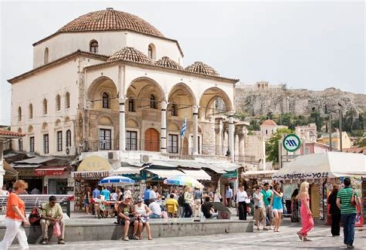 Is Monastiraki safe in Athens?