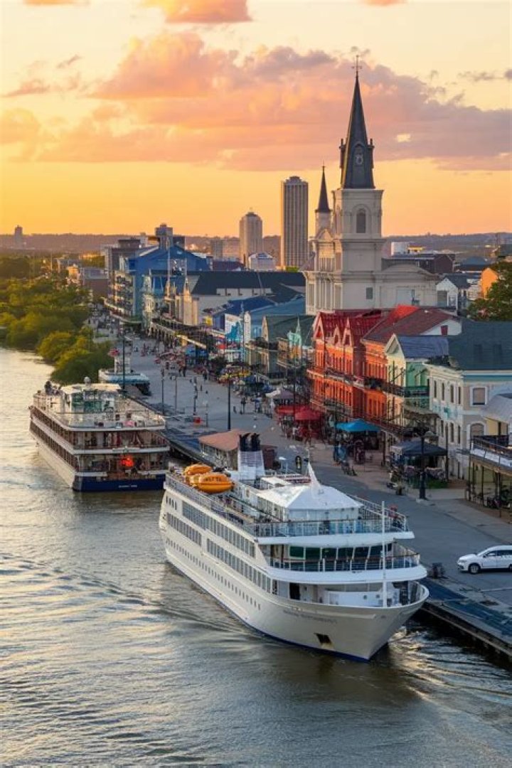 Is New Orleans allowing cruise ships?