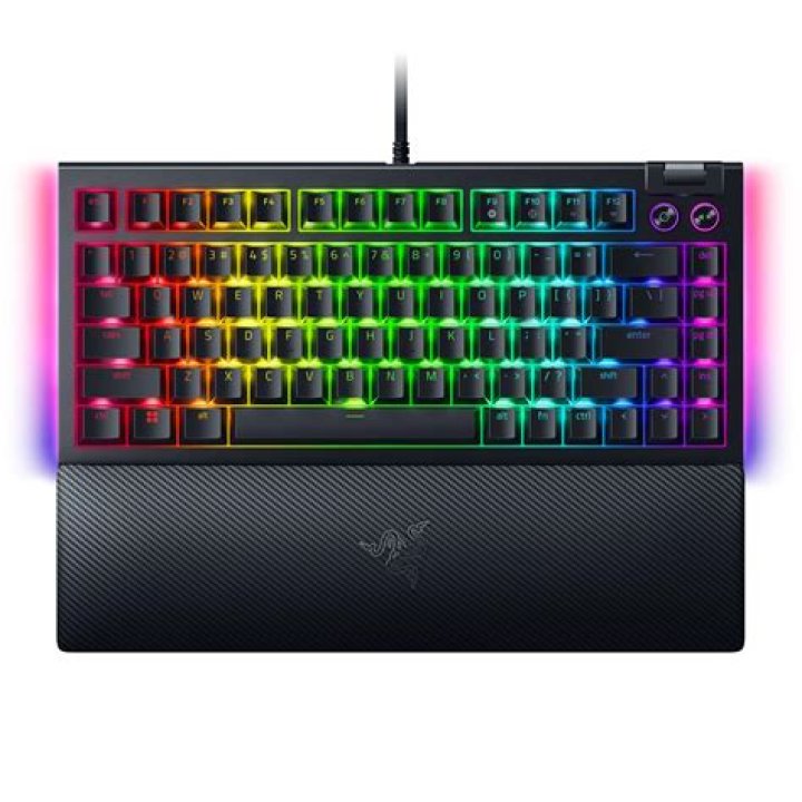 Is Razer Taipan discontinued?