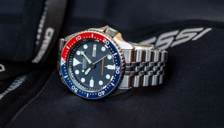 Is Seiko SKX007 discontinued?
