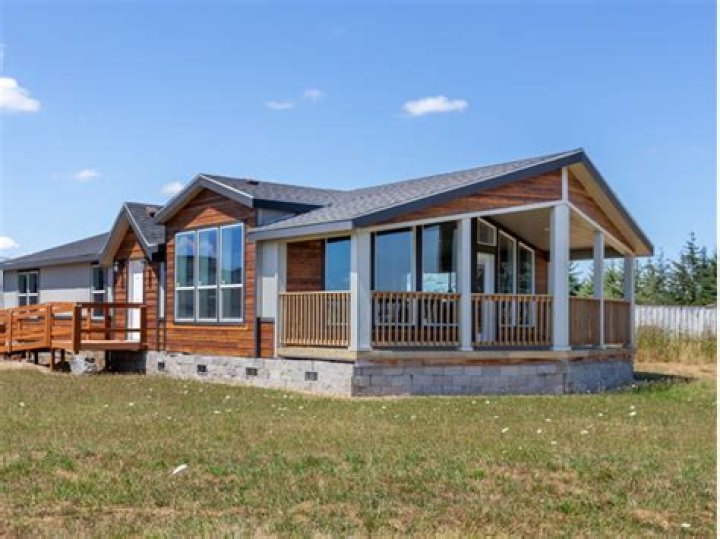 Is Solitaire a good manufactured home?