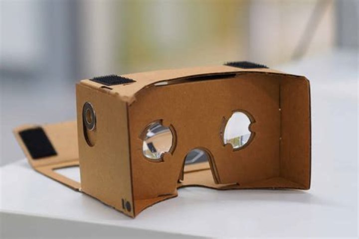 Is the Google Cardboard app free?