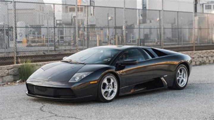 Is the Lamborghini Murcielago manual?