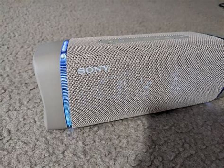 Is the Sony SRS XB33 loud?