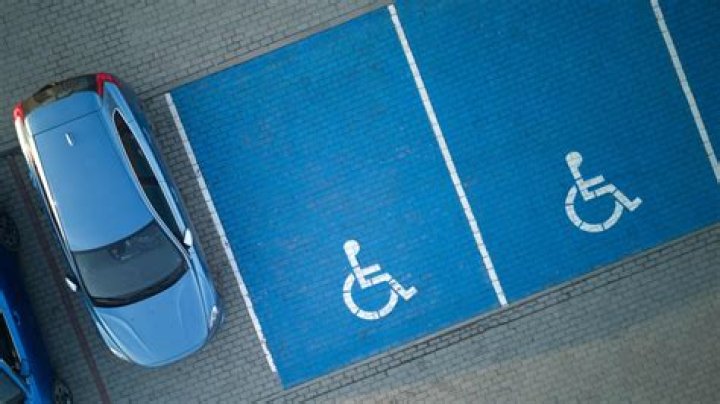 Is there a difference between a red handicap sign and a blue handicap sign?