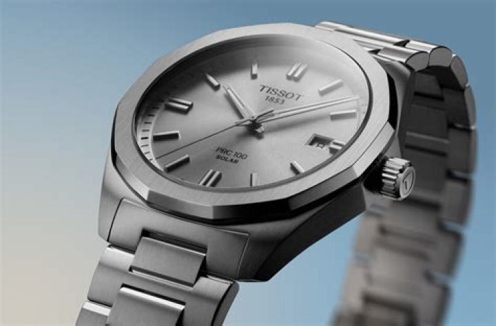 Is Tissot T Race automatic?