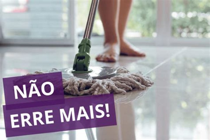 Quais formas caseiras de tirar manchas do rosto?