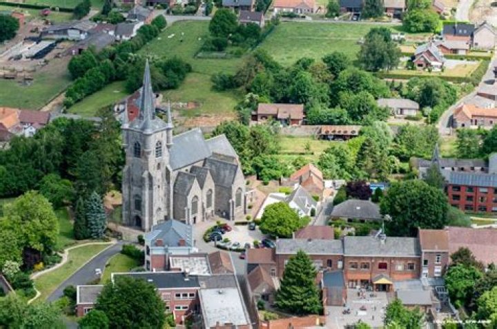 Quelle est la ville de Chievres?