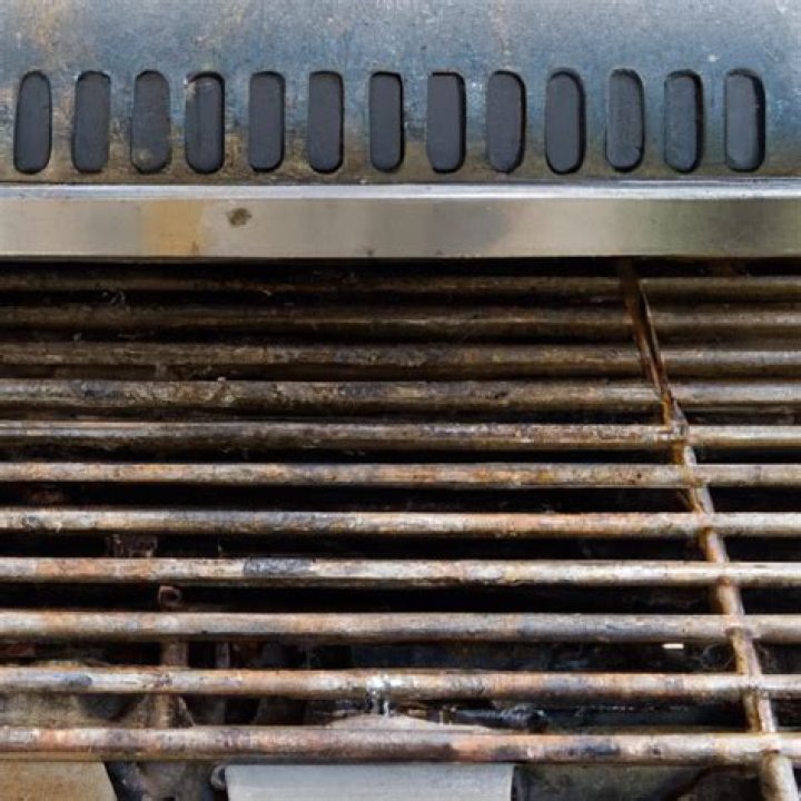 Should You Clean BBQ grill after every use?