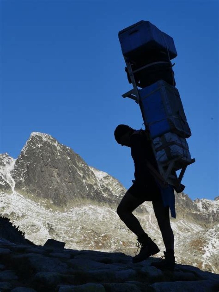 What are mountain porters?