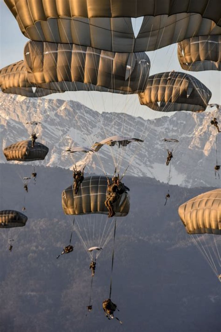 What are paratroopers used for?