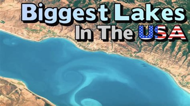 What are the largest lakes in Wyoming?