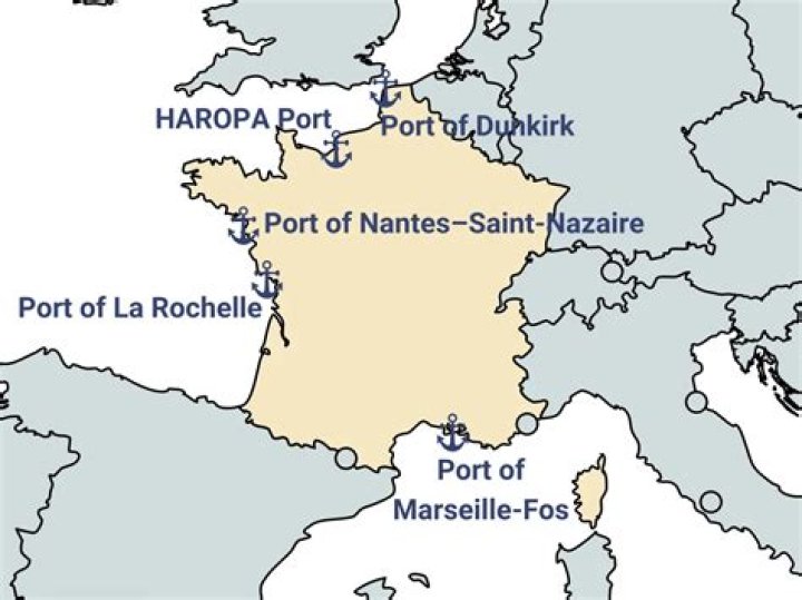 What are the major ports in France?