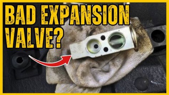 What are the symptoms of a failing expansion valve?