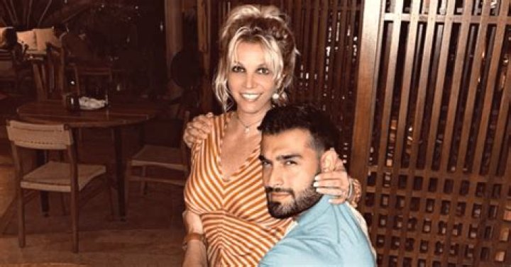 What breed of dog does Britney Spears have?