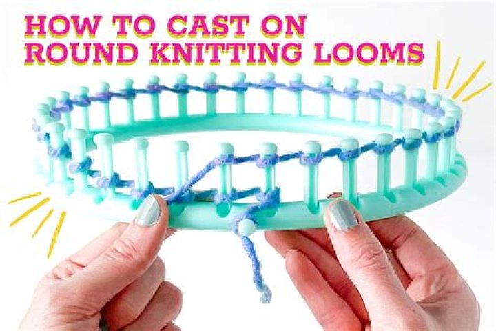 What can you make with a round loom?