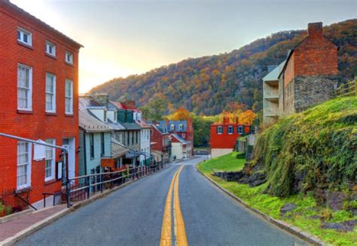 What city is in the middle of West Virginia?