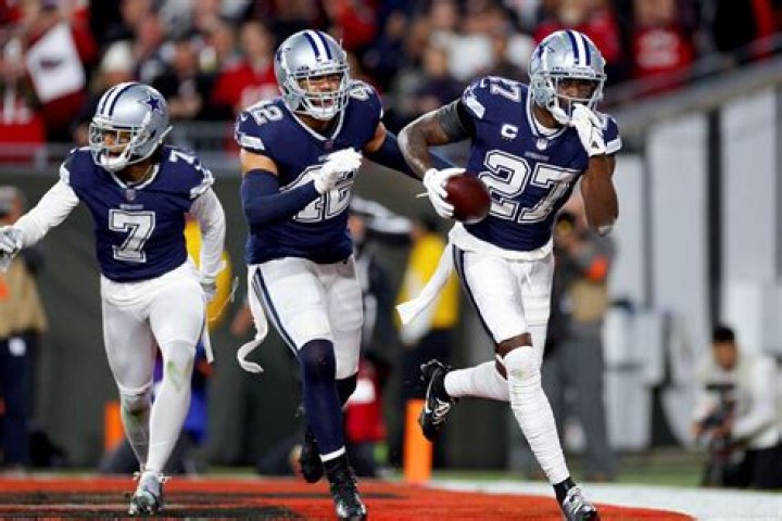 What college did the Cowboys 3rd string quarterback come from?