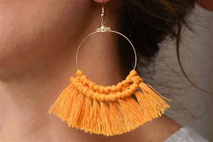 What cord do you use for macrame earrings?