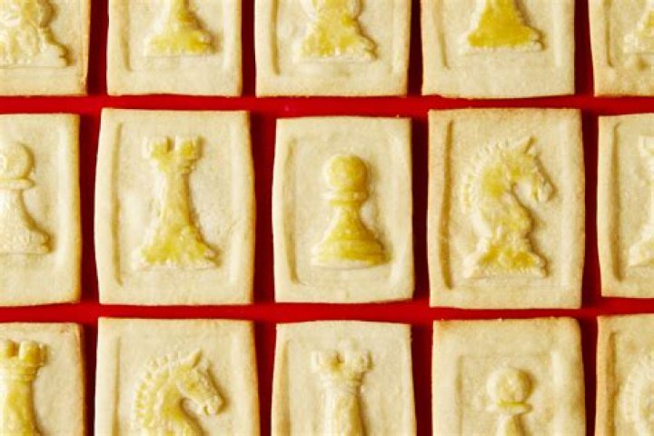 What do Chessman cookies taste like?