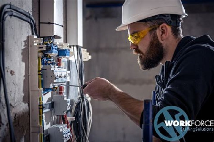 What does an electrical engineer do in construction?