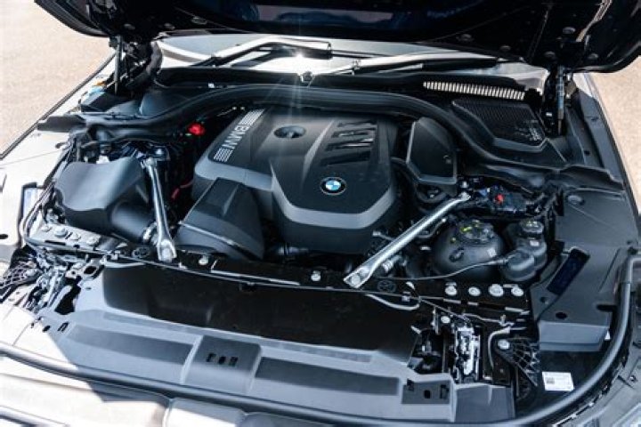 What does BMW seat M mean?