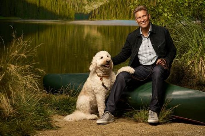 What does Mychonny do for a living?