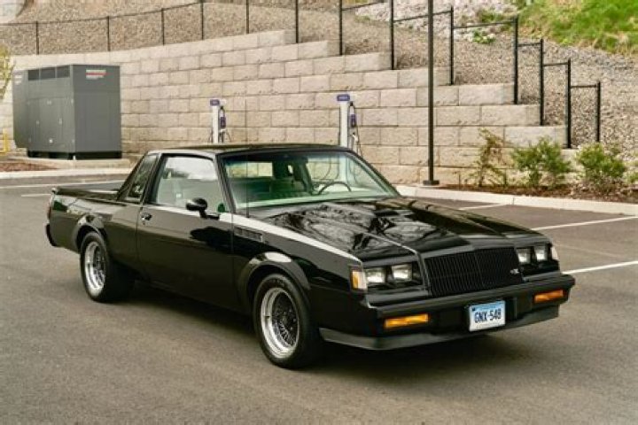 What engine came in a 1982 El Camino?