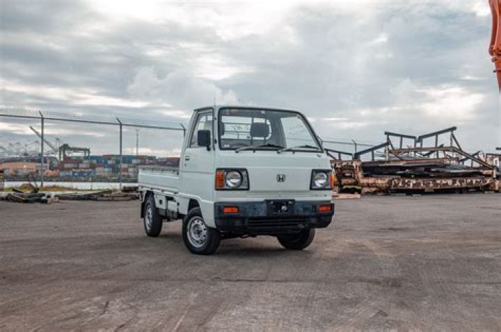 What engine does a Honda ACTY have?
