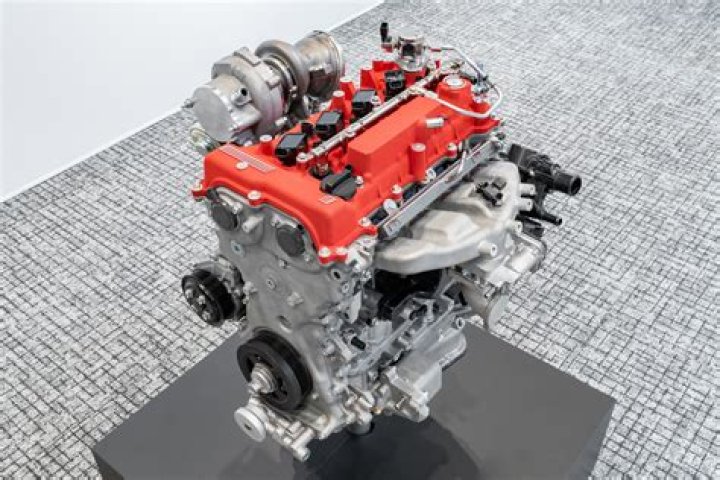 What engine is in the 2000 Toyota Sienna?