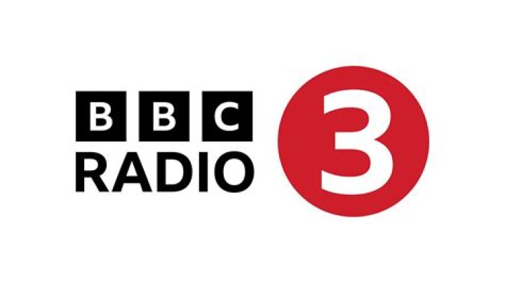What frequency is BBC Radio 3?
