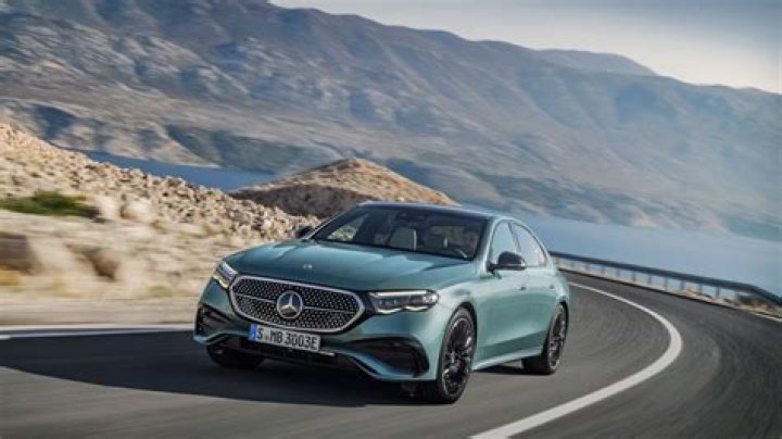 What goes wrong with Mercedes a-Class?