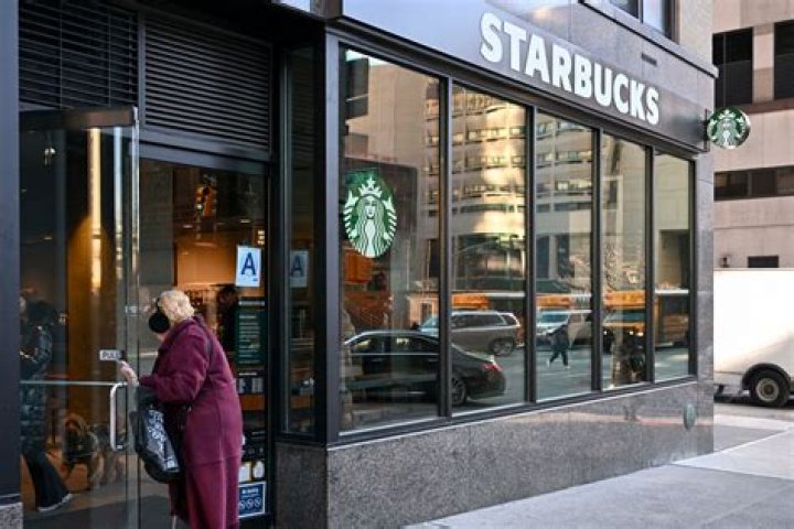 What happen to Starbucks in 2007?