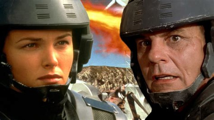 What happened to Dizzy in Starship Troopers?