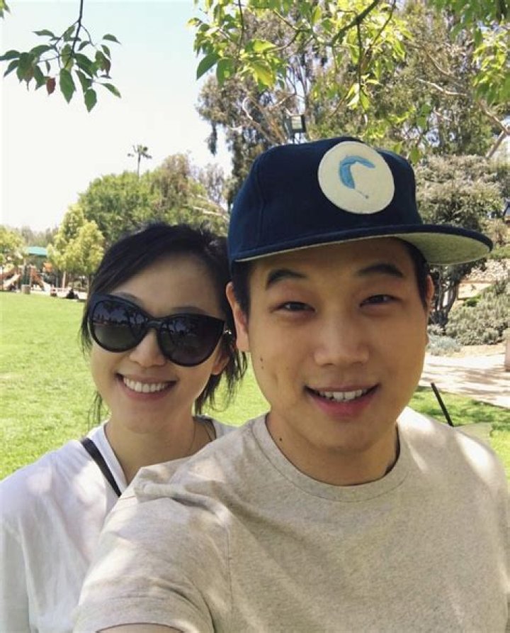 What happened to Ki Hong Lee?