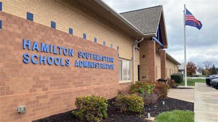 What highschool did Dr Jack Britt attend?