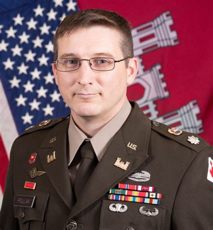 What is a 3rd lieutenant?